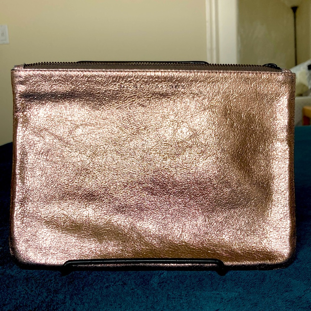 Marc Jacobs Neiman Marcus Target metallic pouch clutch in rose gold